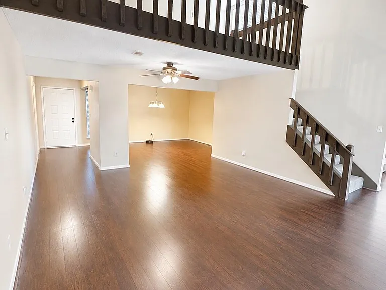 2239 Highland Hills Dr — Photo 7