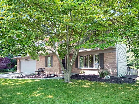 3rd image of 1206 Ardmoor Ave