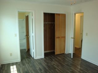 215 Memorial Ave, Sumter, SC 29153