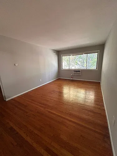 Floor plan 208