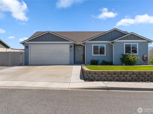 2264 Maryhill Street SE, East Wenatchee, WA 98802