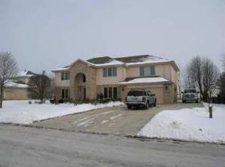 16801 S Meadowcrest Dr, Homer Glen, IL