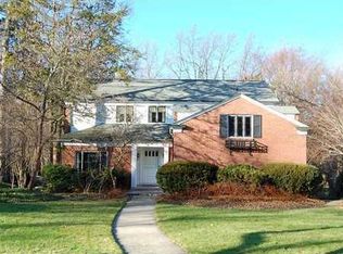 2109 Devonshire Rd, Ann Arbor, MI 48104