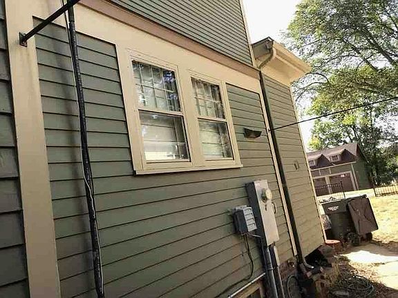 3rd image of 425 Euclid Ave