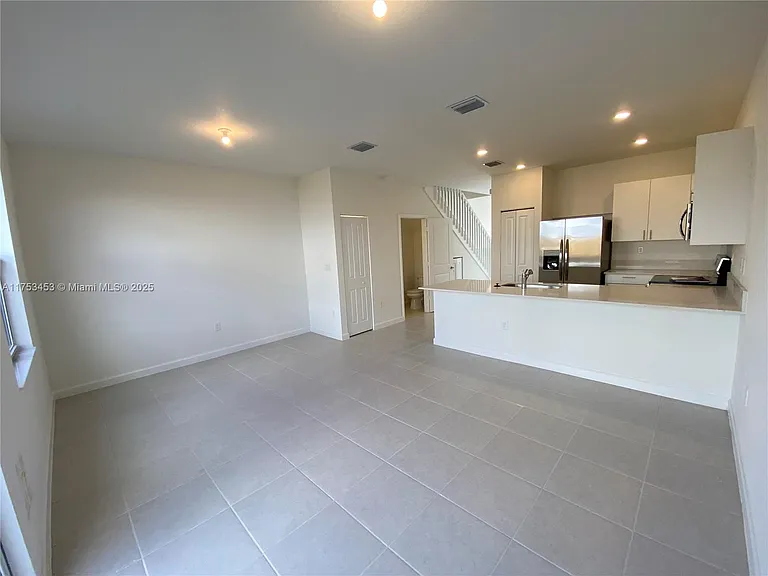 16280 SW 291st St — Photo 3
