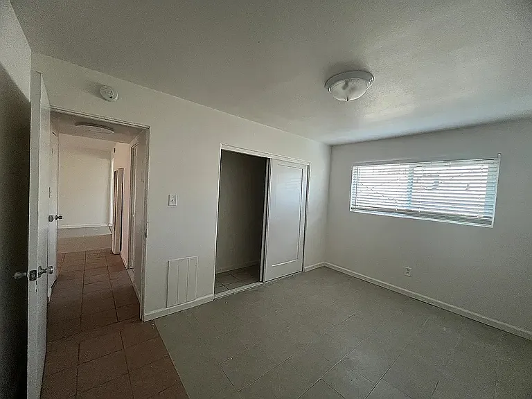 1860 Ethan Way #20 — Photo 6