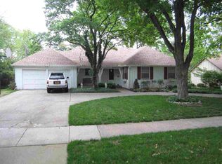 6505 Roe Ave, Prairie Village, KS 66208