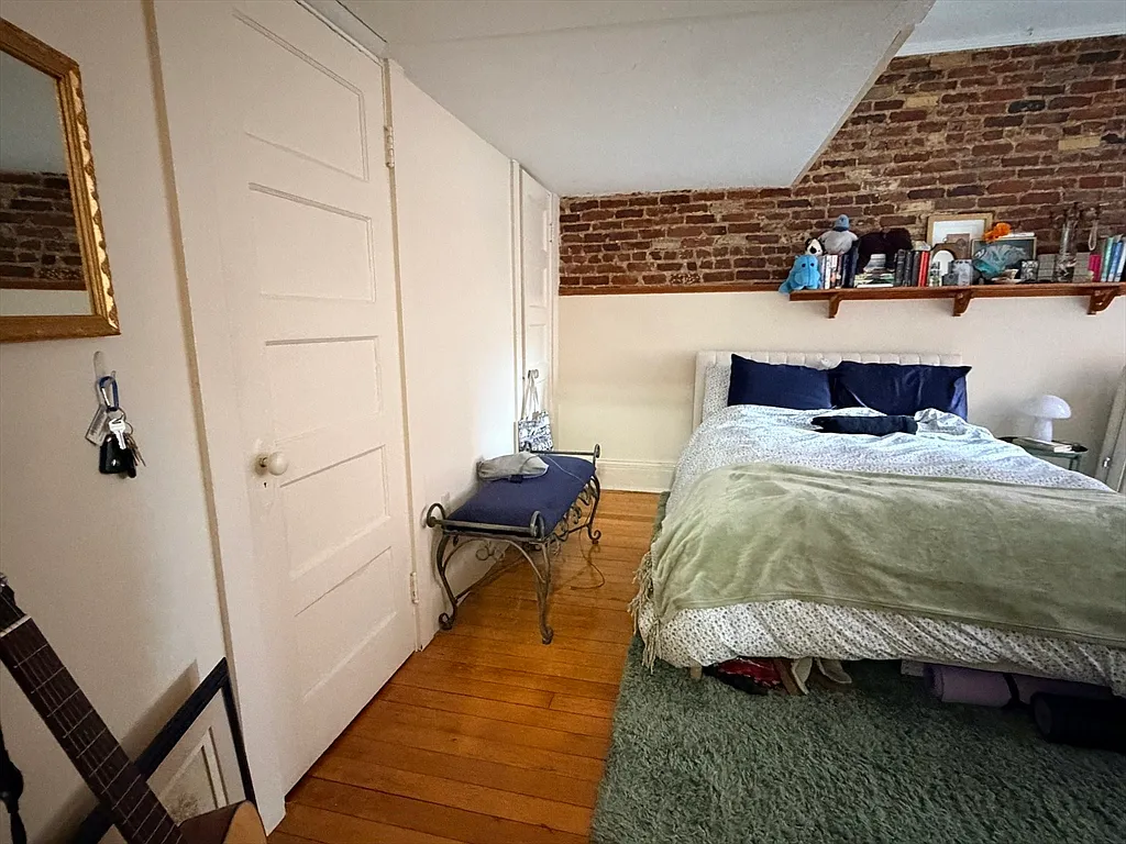 Building Photo - 1234 Commonwealth Ave #10