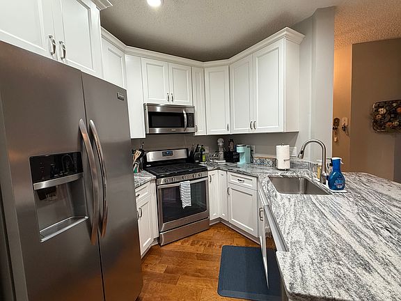 3rd image of 13060 Autumn Woods Way APT 201