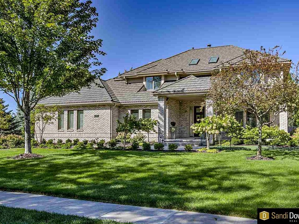 1st image of 13630 Parker Cir