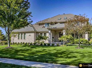 13630 Parker Cir, Omaha, NE 68154