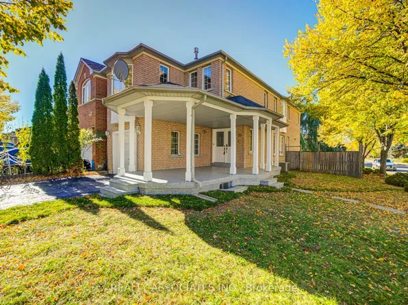 71 Highhill Dr, Toronto, ON M1T 1N8