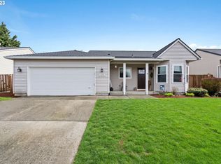 51694 SE 5th St, Scappoose, OR 97056