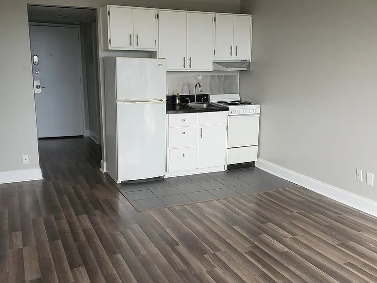 1700 Clinch Ave #519 — Photo 3