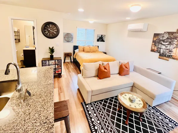 201 Arabian Colt Dr #2, Georgetown, TX 78626