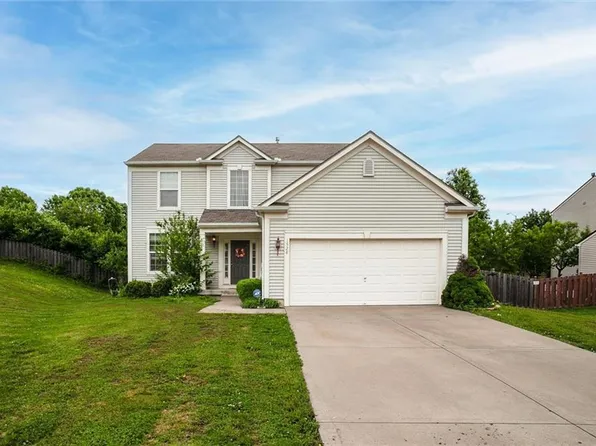 1528 NW 54th St, Kansas City, MO 64118