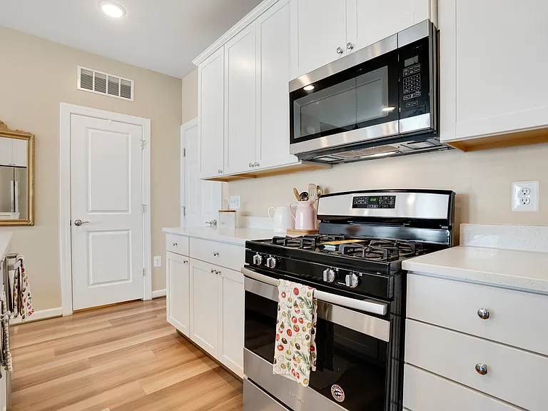 23511 Public House Rd #101 — Photo 13