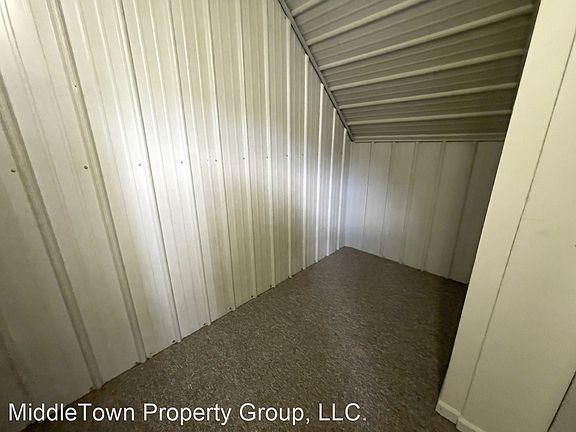 2nd image of 9019 W Jackson St #11697714