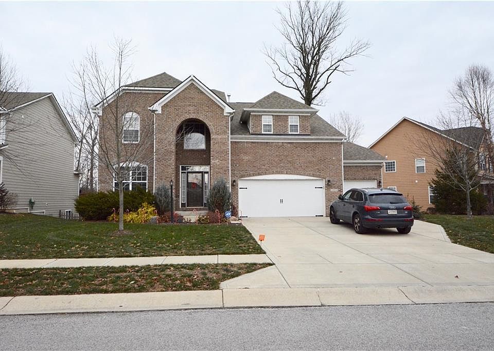 1st image of 11014 Sunny Bluff Dr