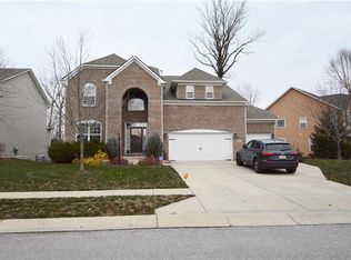 11014 Sunny Bluff Dr, Indianapolis, IN 46236