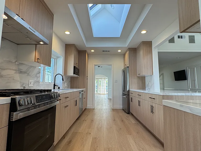 12227 Shetland Ln — Photo 7