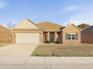 2050 Mary Alice Dr, Conway, AR 72032