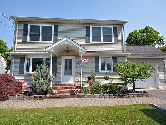 2nd image of 144 Garden Dr