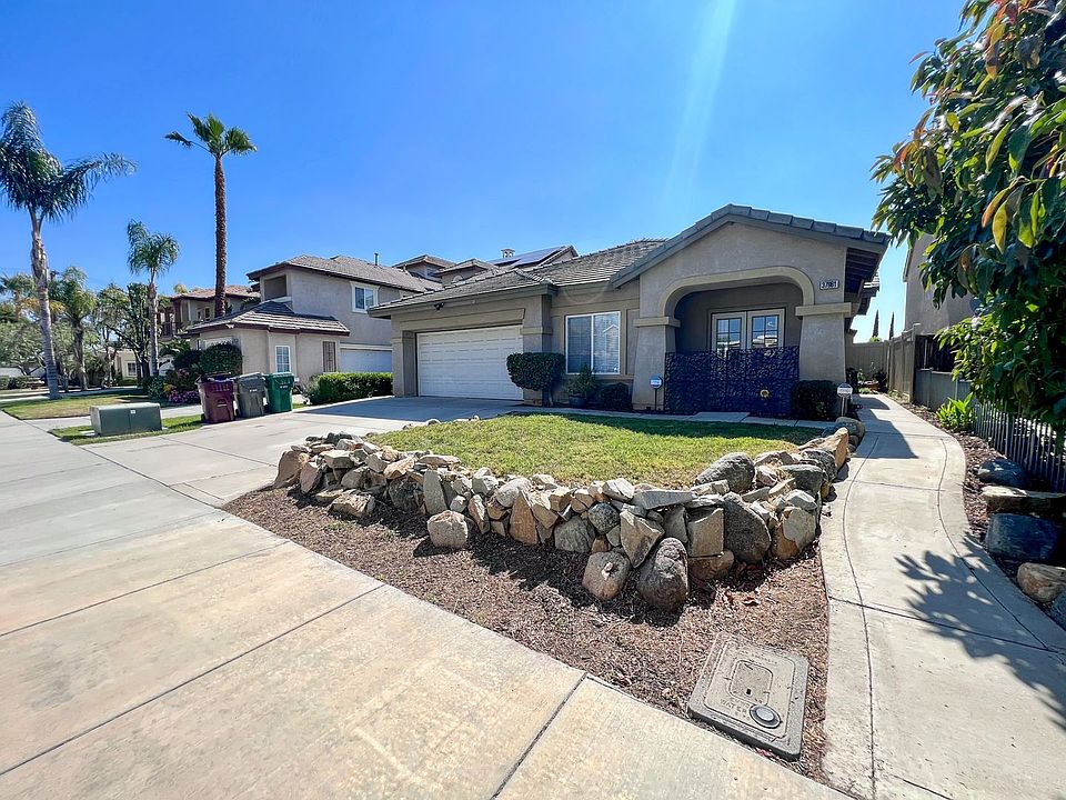 1st image of 37961 Veranda Way