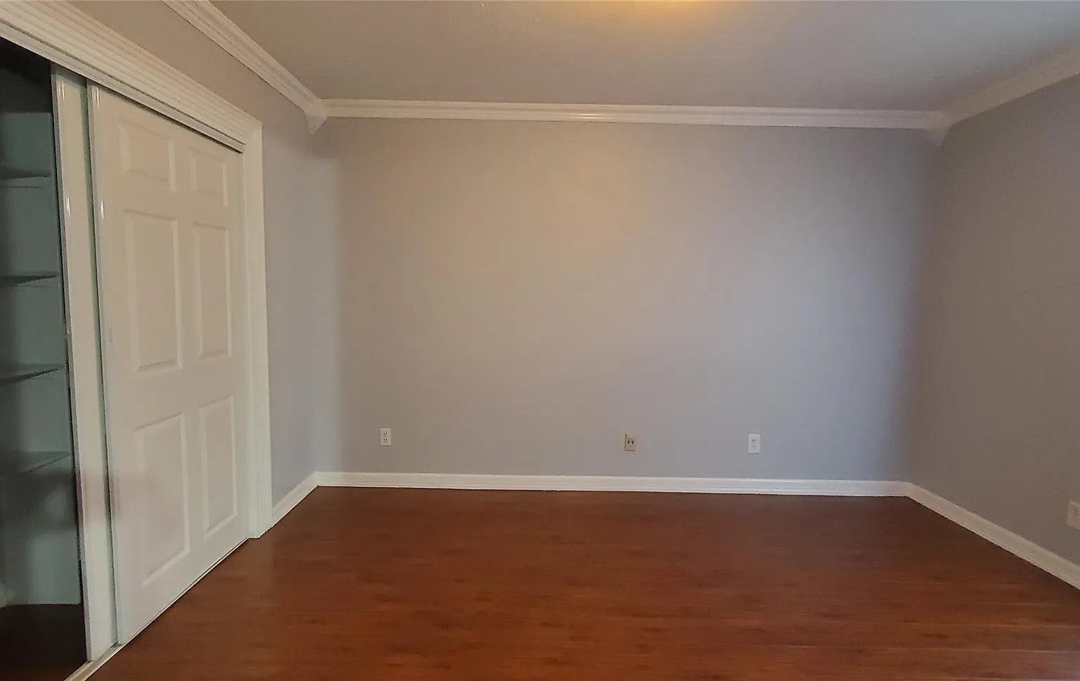 2 bed, 864 sqft, $1,600 — Photo 3