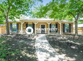 501 Via Altos, Mesquite, TX 75150