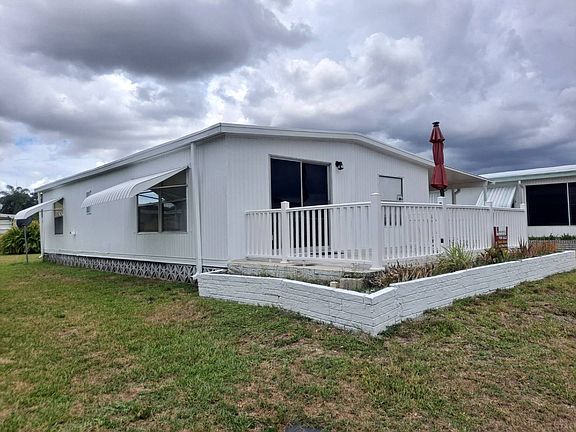 5th image of 2210 N Tamiami Trl #278