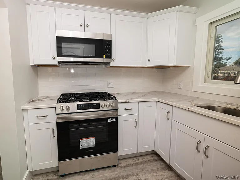 47 Wood St #2 — Photo 3