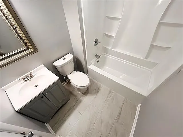 1728 Irma St — Photo 10