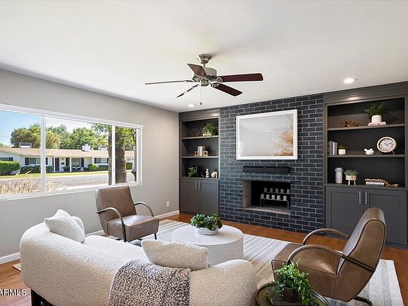 4th image of 3244 E GLENROSA Avenue