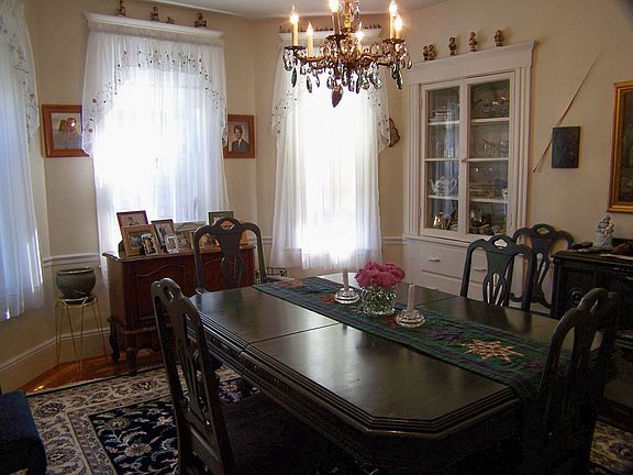 Dining Room w/ Hutch