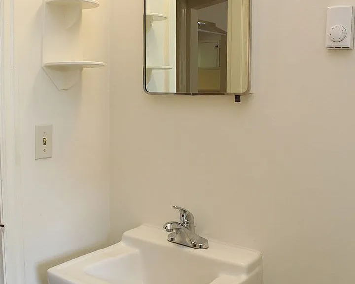 3507 SW 11th Ave — Photo 18