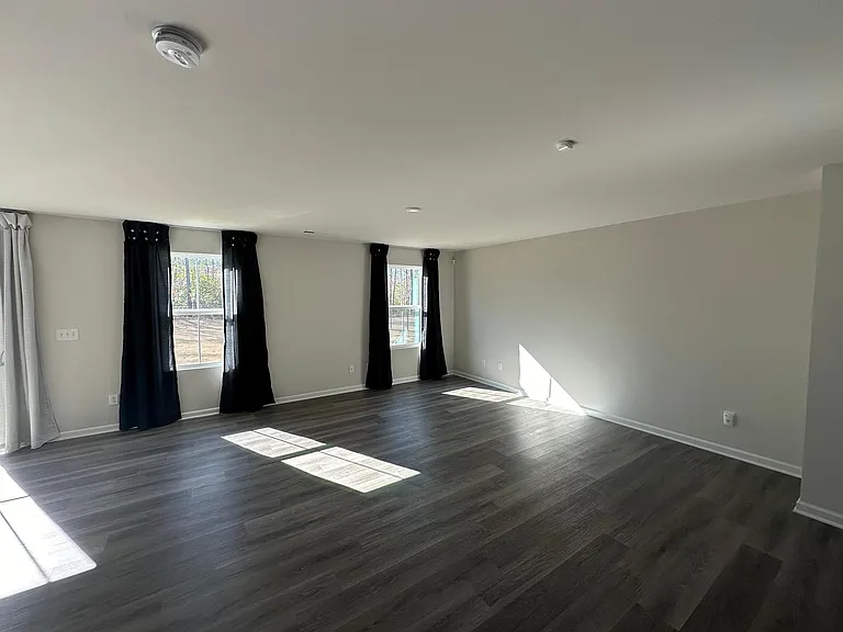 80 Hunting Wood Dr — Photo 3
