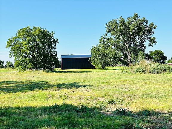 2nd image of 12817 State Highway 36 E