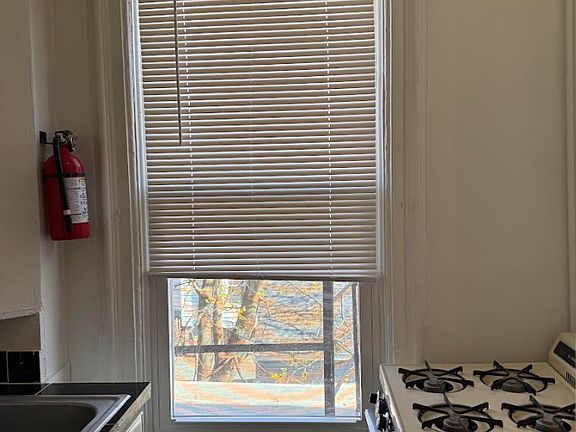 3rd image of 44 Remsen Ave #2