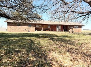 9054 Allen Rd, Marietta, OK 73448