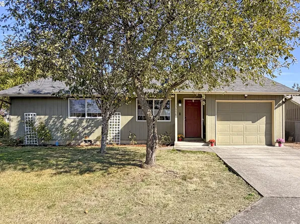15698 SE 98th Ave, Clackamas, OR 97015