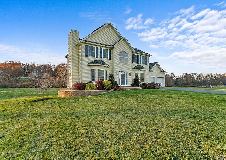 1st image of 29 Tweddle Farm Ln