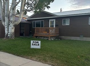 455 Smith St, Lander, WY 82520