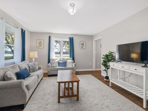 (undisclosed Address)