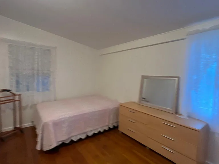 Bedroom 2 Full Bed