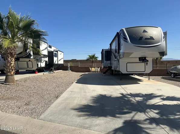 1905 Victoria Farms Rd #3, Lake Havasu City, AZ 86404