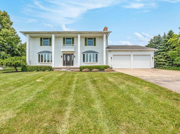 8989 Six Mile Rd NE, Rockford, MI 49341