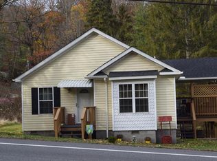 1726 Ritter Dr, Daniels, WV 25832