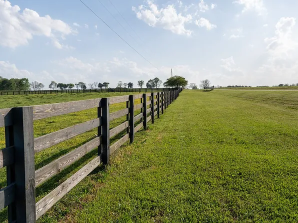 1850 Barrows Grove Rd, Buckhead, GA 30625