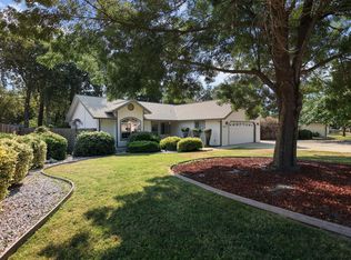 6813 Hemlock St, Redding, CA 96001